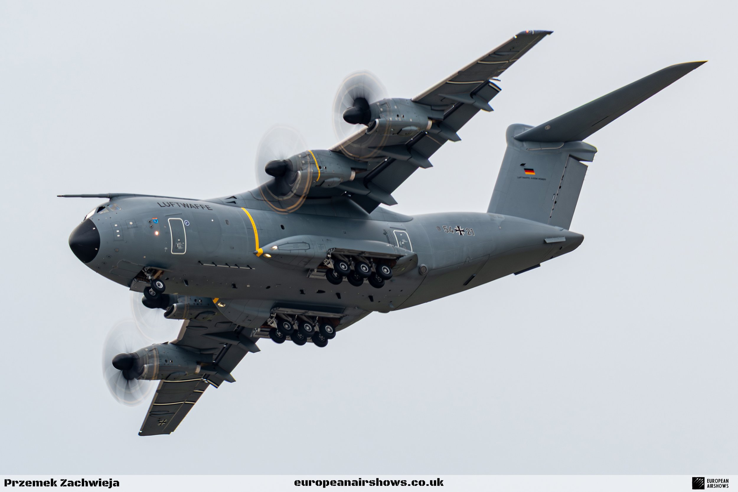 German Air Force A400M Confirmed as Second Atlas Display for